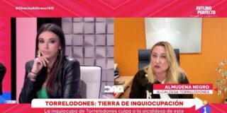 La alcaldesa de Torrelodones noquea a la ultraizquierdista Sarah Santaolalla a cuenta de la okupación