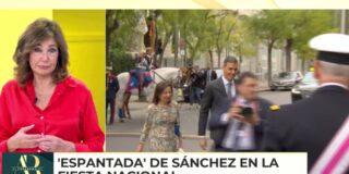 Ana Rosa y Pedro Sánchez en el acto por el 12-O